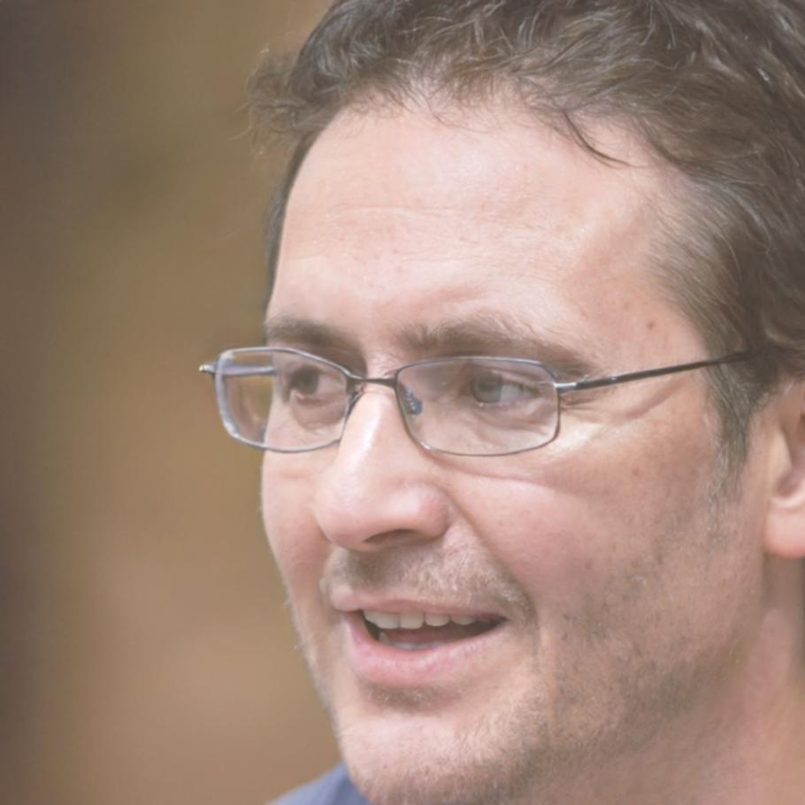 中村研究員のプロフィール写真