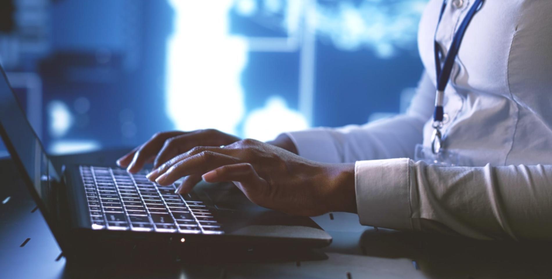 初期の研究開発風景